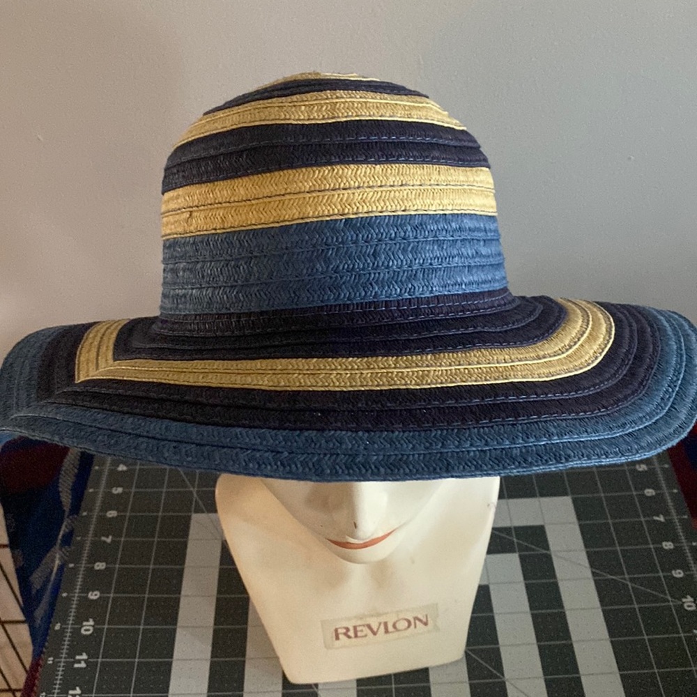 Gymboree girls sun hat